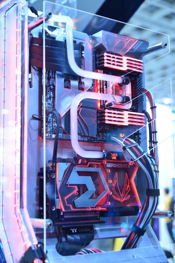I5 13600k vs i7 13700k : lequel domine le gaming ?